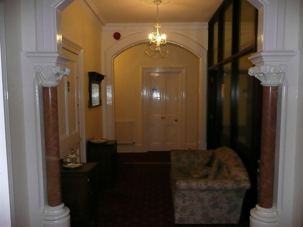 The Lismore Hotel Banbury Extérieur photo